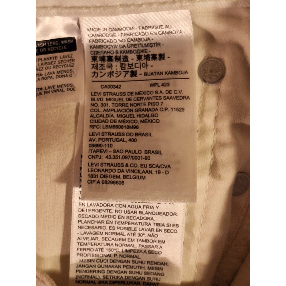 Levi Strauss Mens White Denim Cut Off Shorts Size 31 Distressed Frayed Hem - Picture 12 of 13